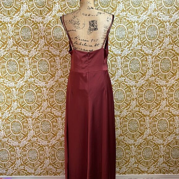 NWT Shona Joy Luxe Twist Front Sleeveless Satin Midi Dress in Sangria size 12 - Picture 9 of 13